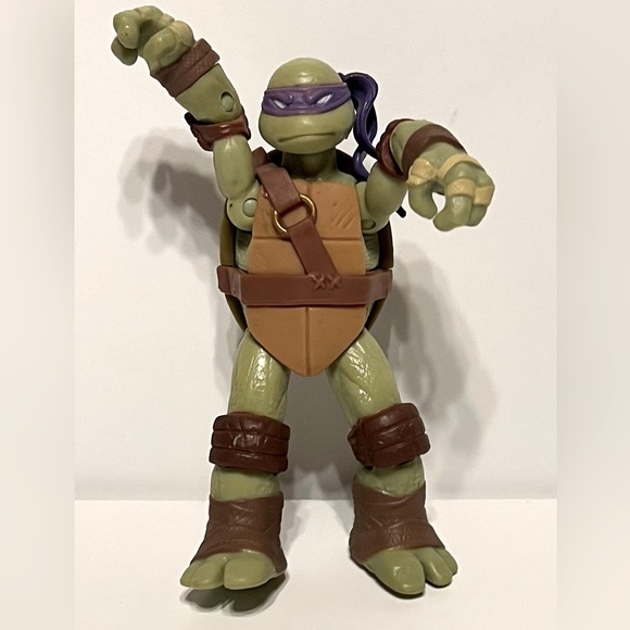 Ninja Turtle Donatello - Picture 6 of 15